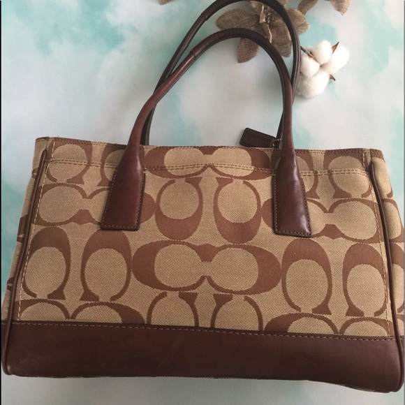 Coach🌷Purse Sz Med Tan/Brown - Picture 2 of 8